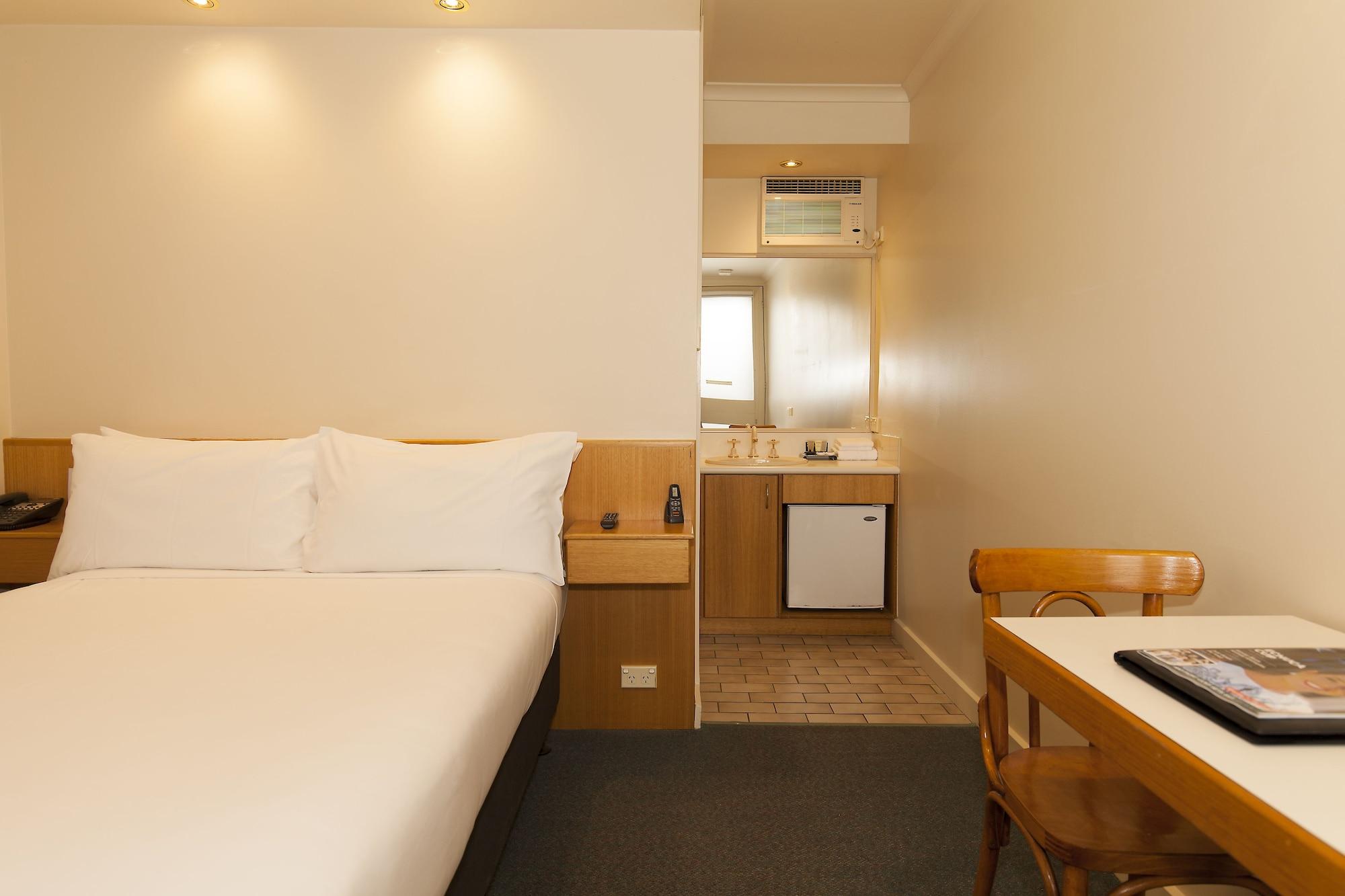 อีชูก้านาร์ยโบโฮเต็ล Motel เอชูกา ภายนอก รูปภาพ